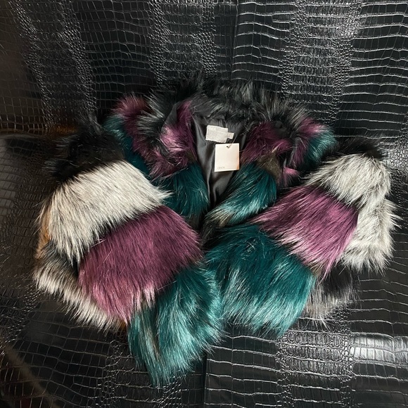 NWT ASOS Color-Block Fur Coat - Picture 4 of 6